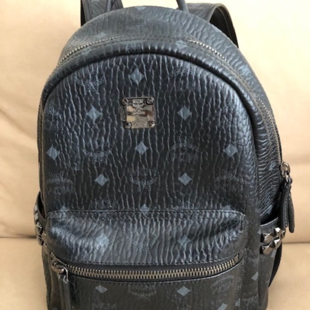 MCM Stark Side Studs Backpack in Visetos (black)